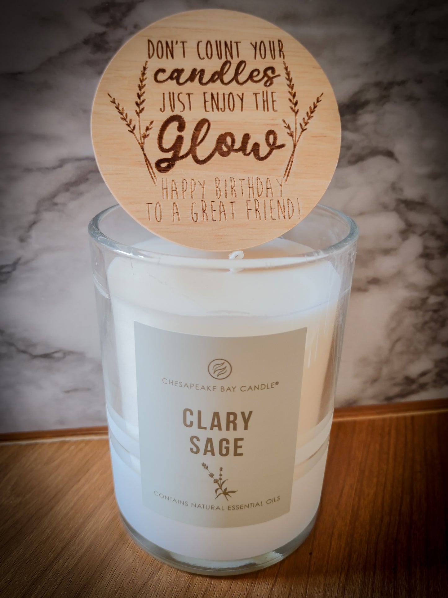 Candles with Customized Wood Lids