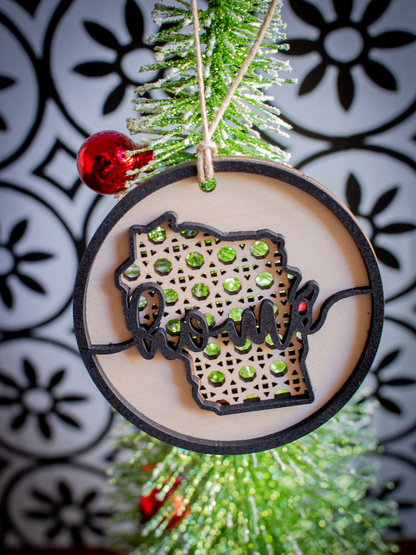 State Rattan Ornament